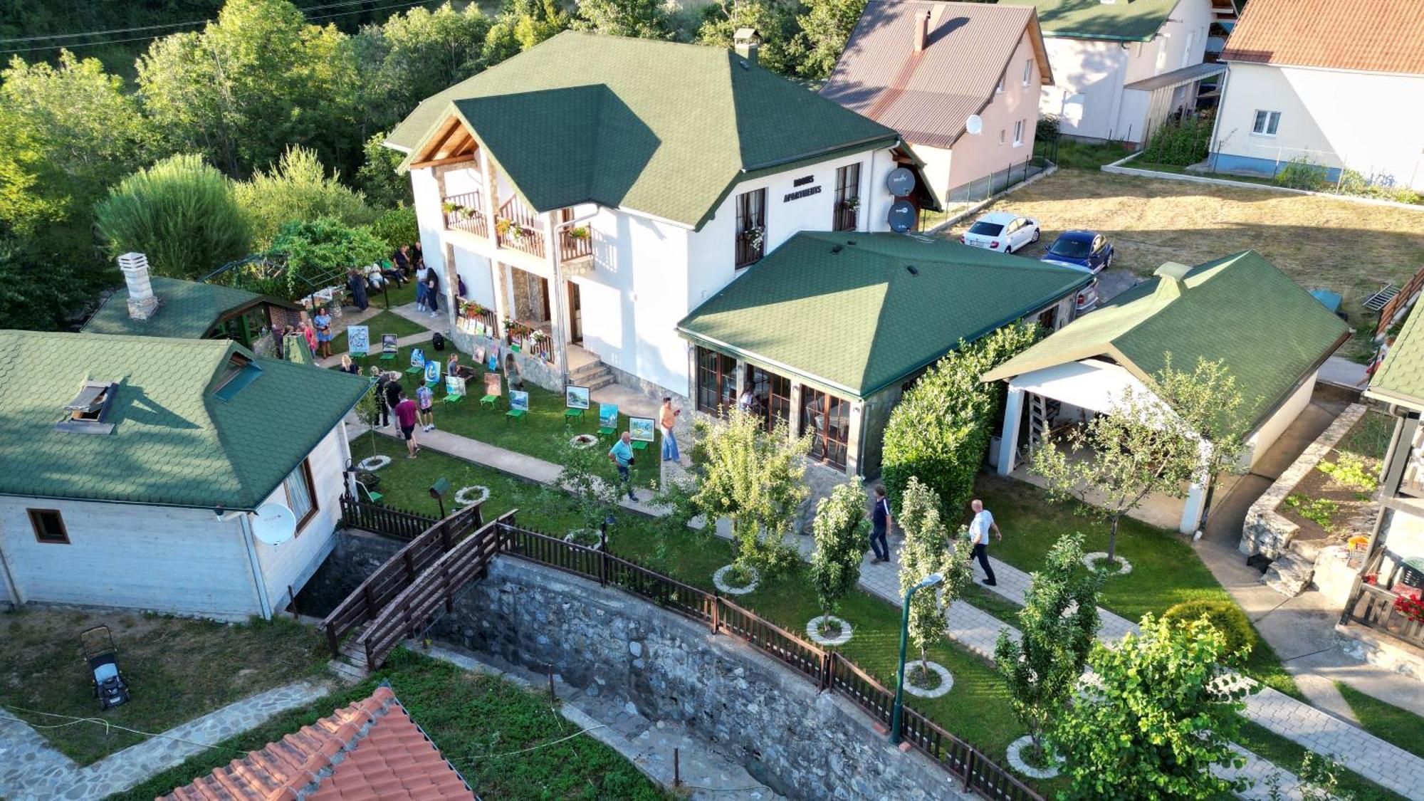 Rooms And Apartmants Mirovic Kolasin Ngoại thất bức ảnh